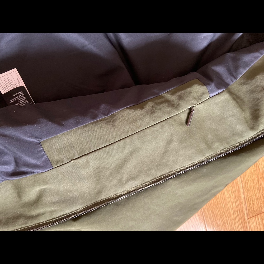 COS men bomber - Picture 7 of 8